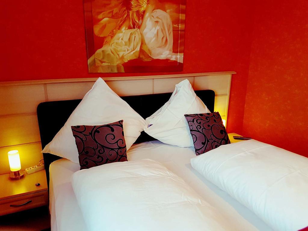 Legend Hotel Biebesheim am Rhein Exteriér fotografie