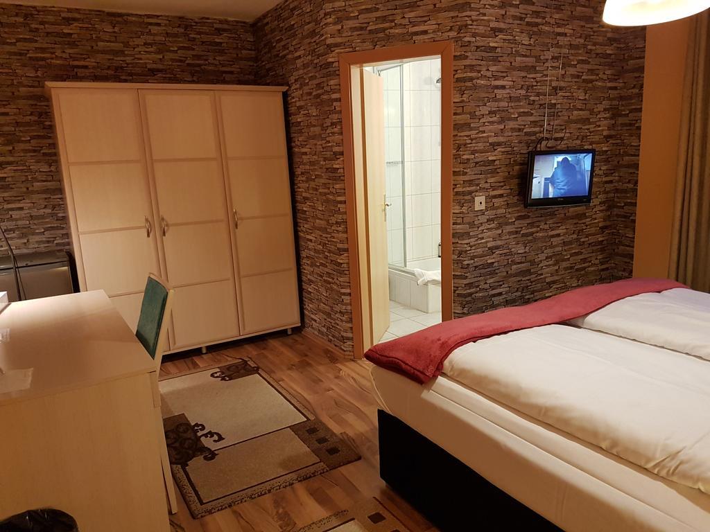 Legend Hotel Biebesheim am Rhein Exteriér fotografie